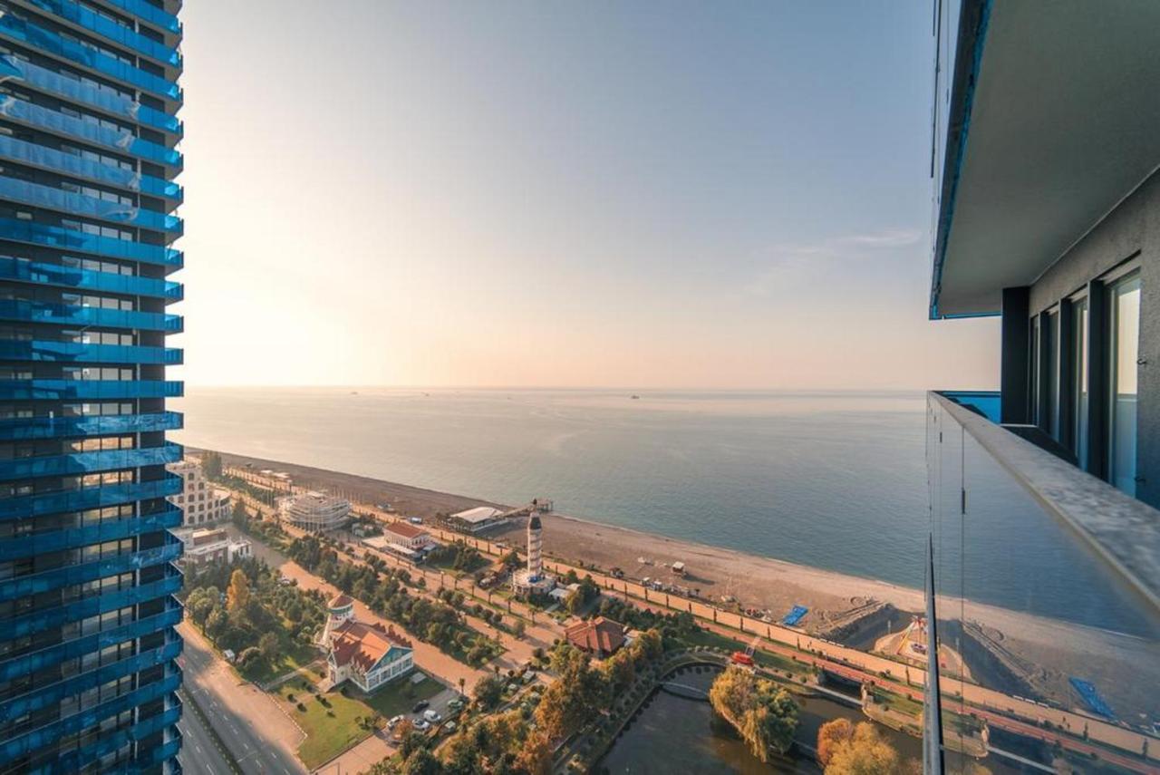 Orbi City Batumi Esterno foto