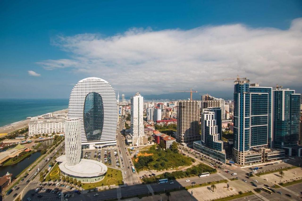 Orbi City Batumi Esterno foto