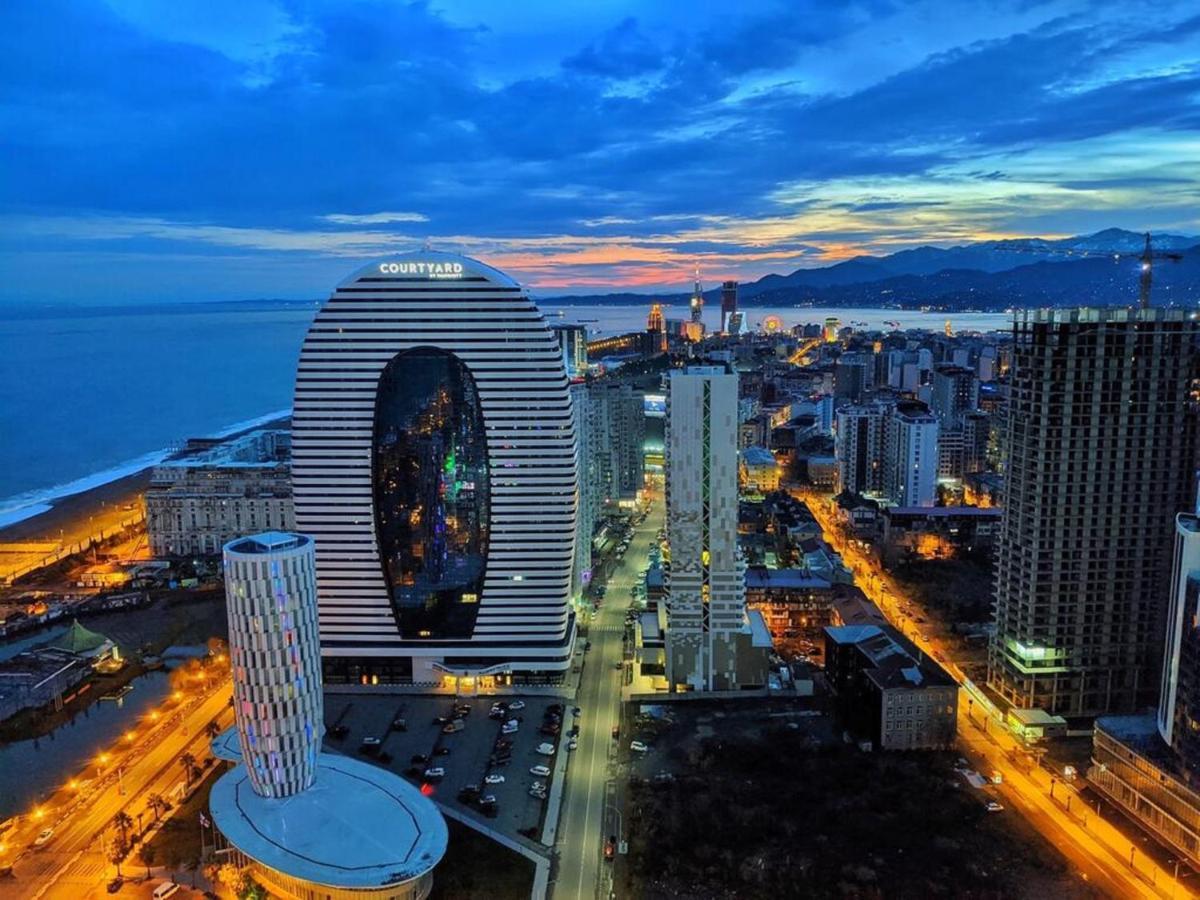 Orbi City Batumi Esterno foto
